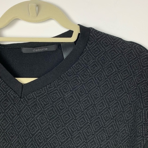 Claiborne Black Diamond V-Neck Grandpa Sweater - Picture 10 of 10
